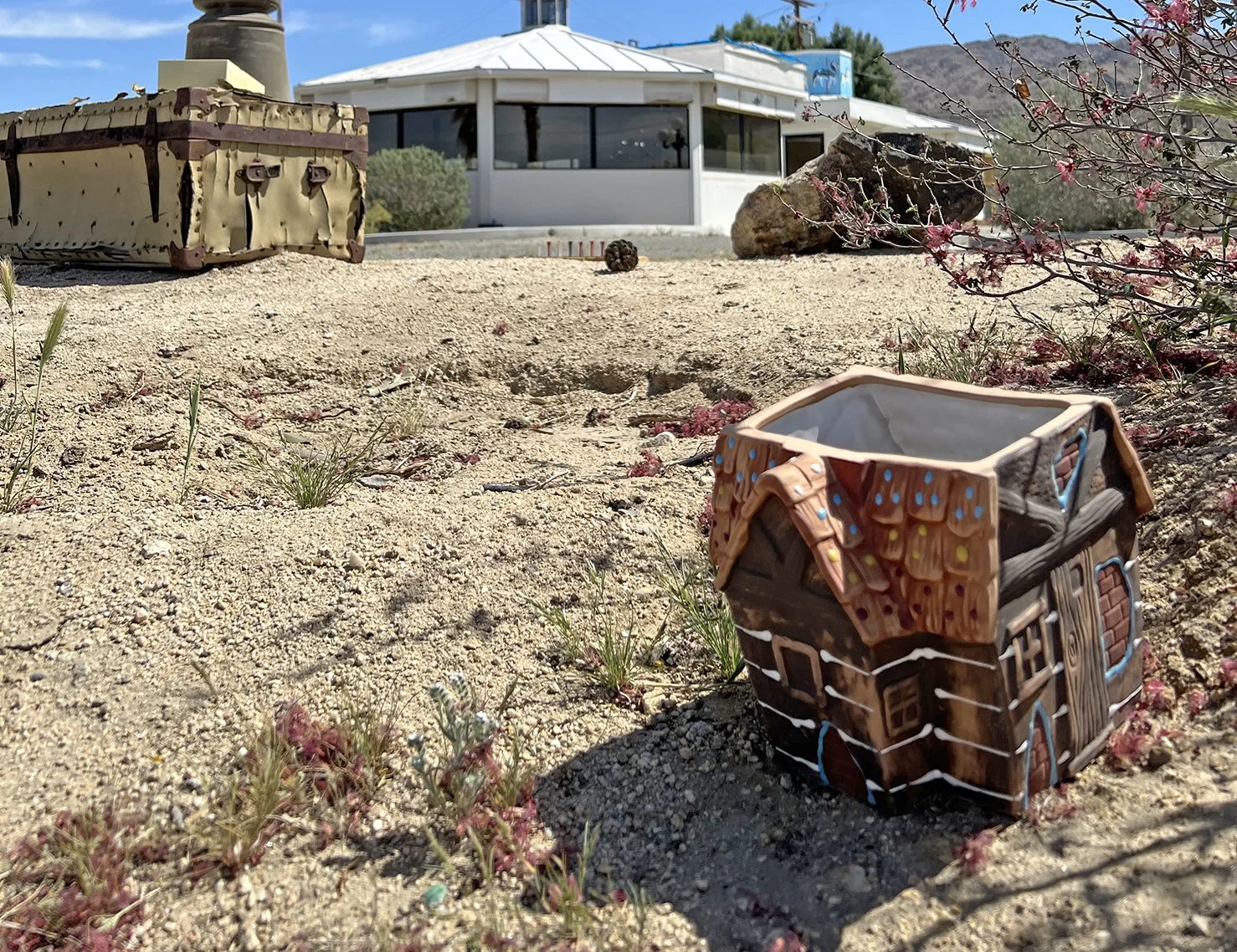 The Carousel - Twentynine Palms - California — Abandoned Places
